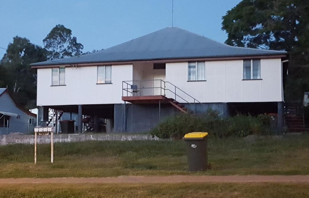 Golden Mt Rest Off Pepperina Lane Mount Morgan Exterior foto